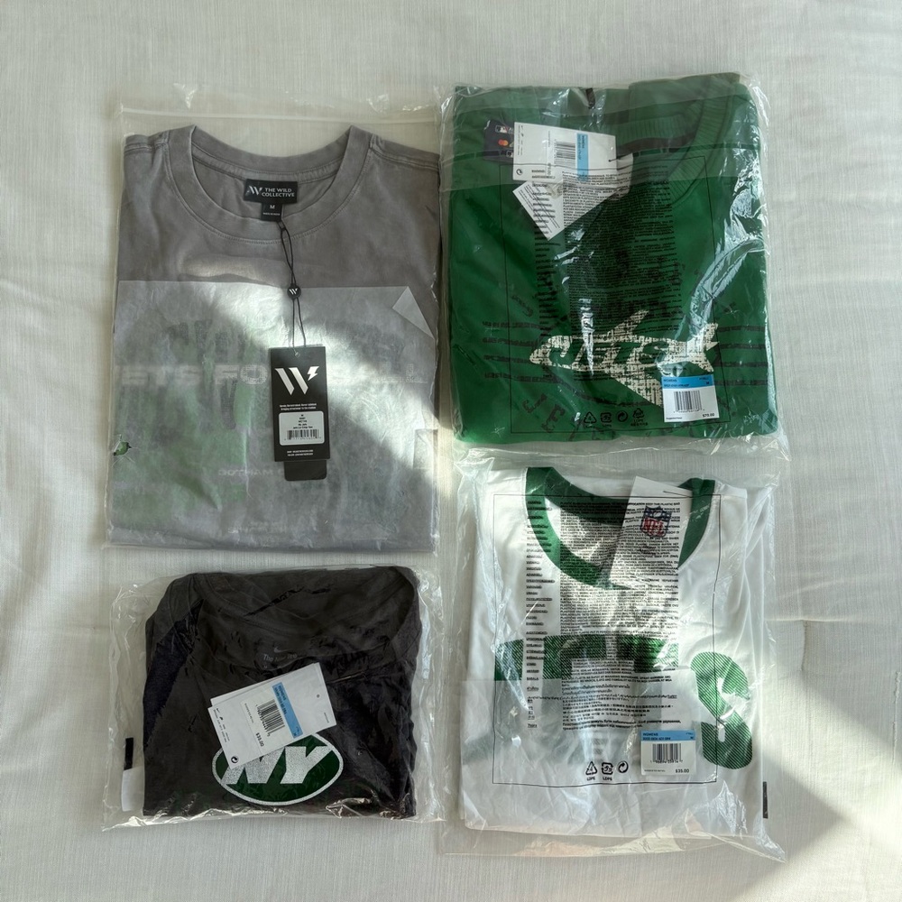 New York Jets Women’s Medium Merchandise Pack - Three Shirts & One Sweatshirt